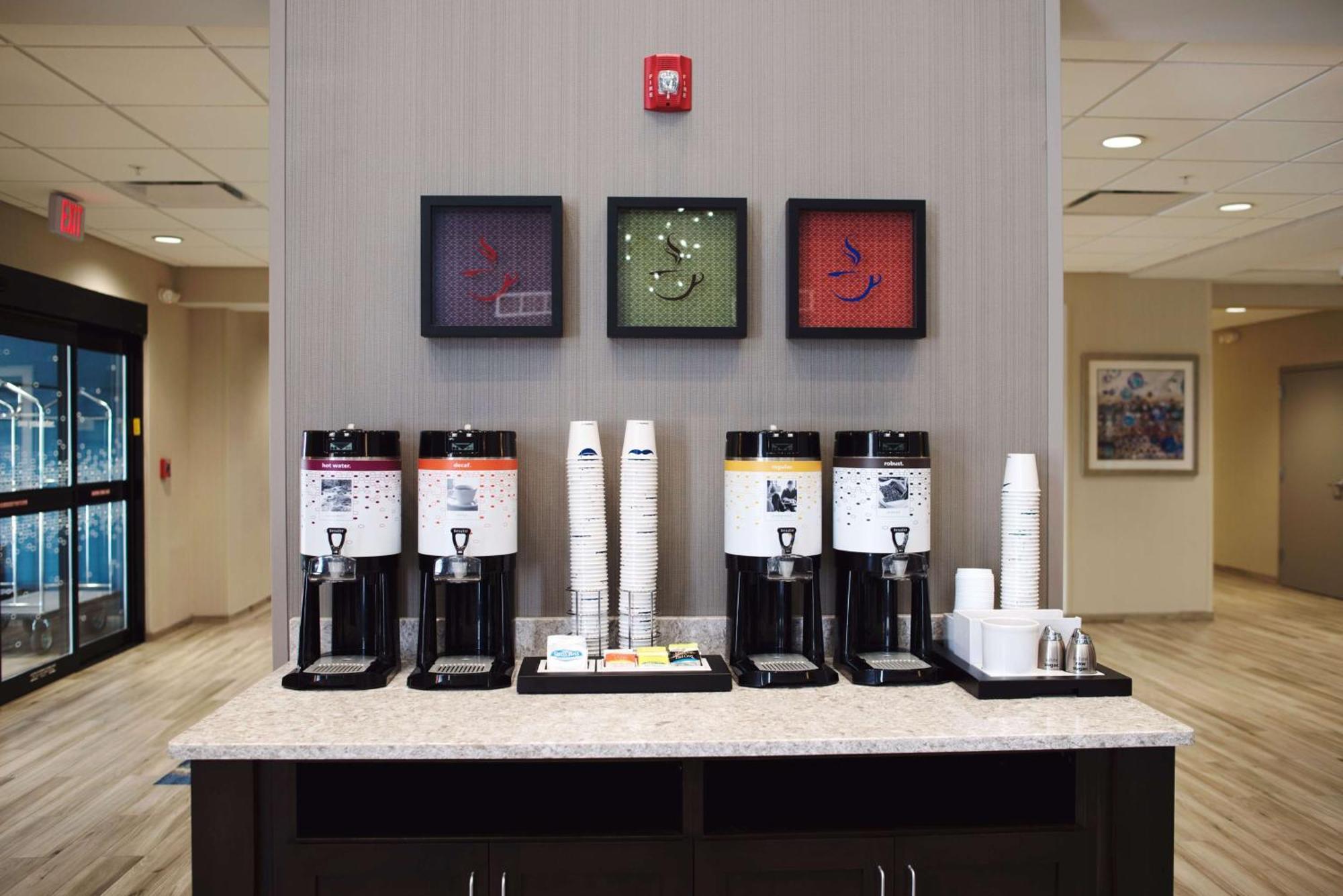 Hampton Inn&Suites Des Moines/Urbandale Ia Esterno foto