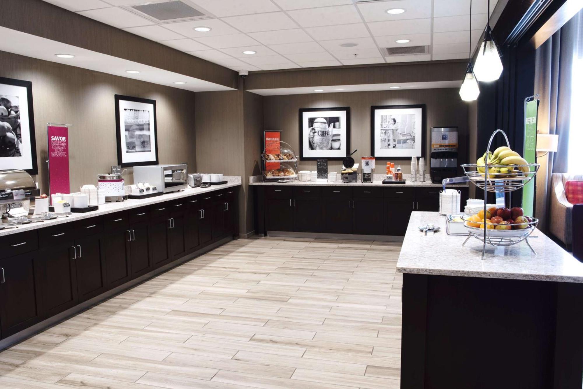 Hampton Inn&Suites Des Moines/Urbandale Ia Esterno foto